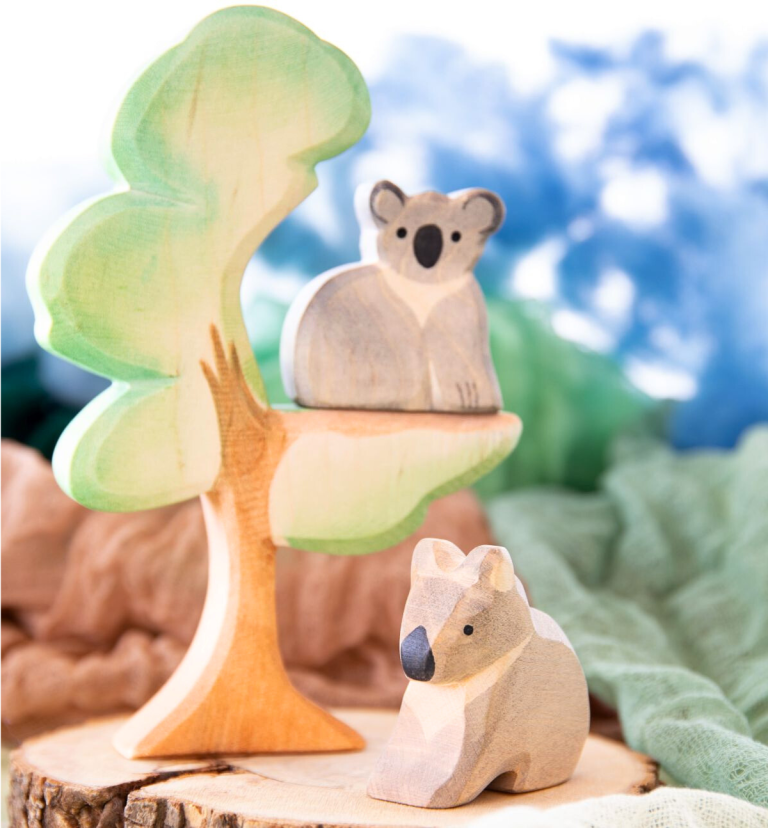 Koala's invitation to play