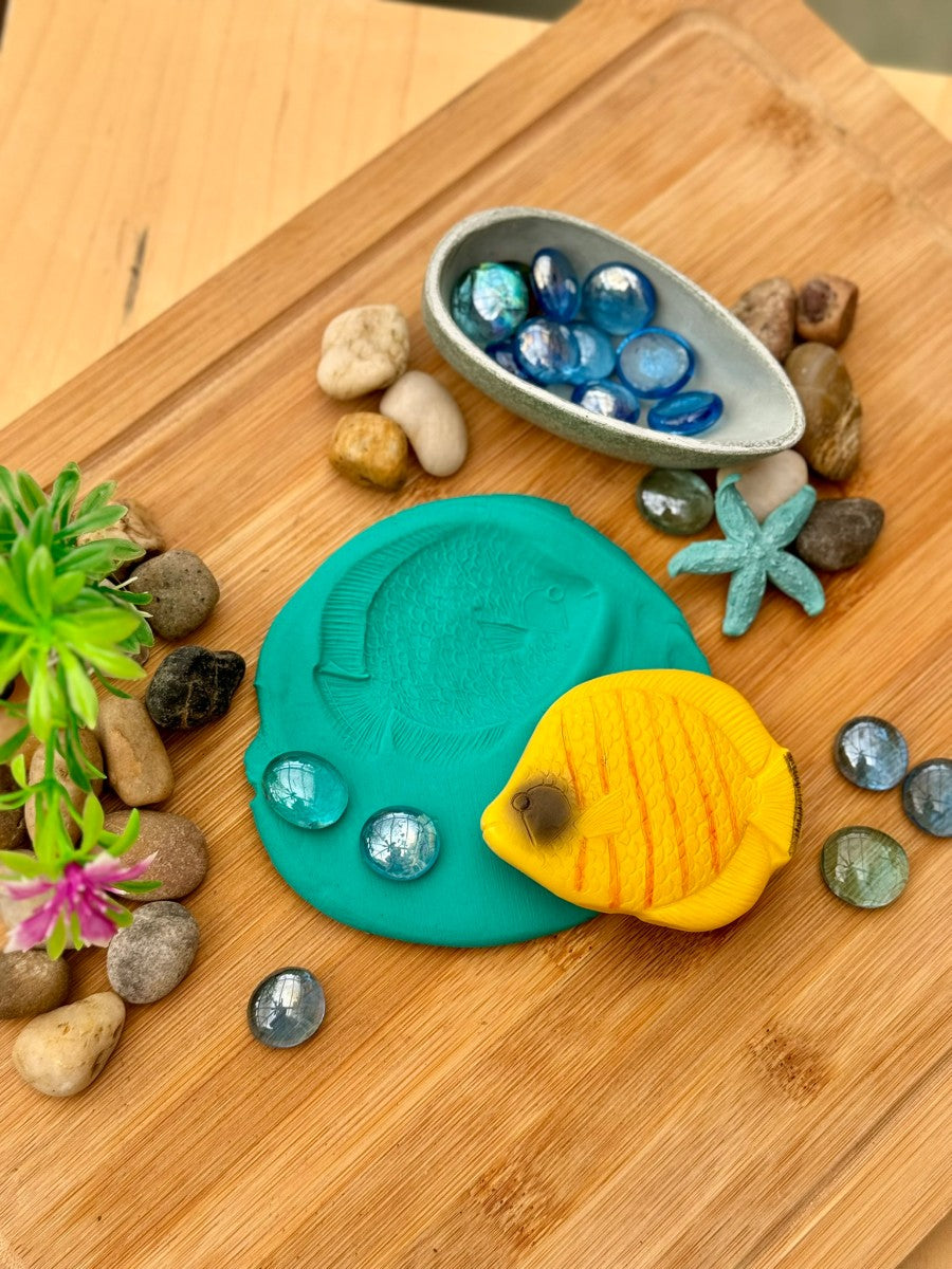 Yellow Door – Sensory play stones, Fish