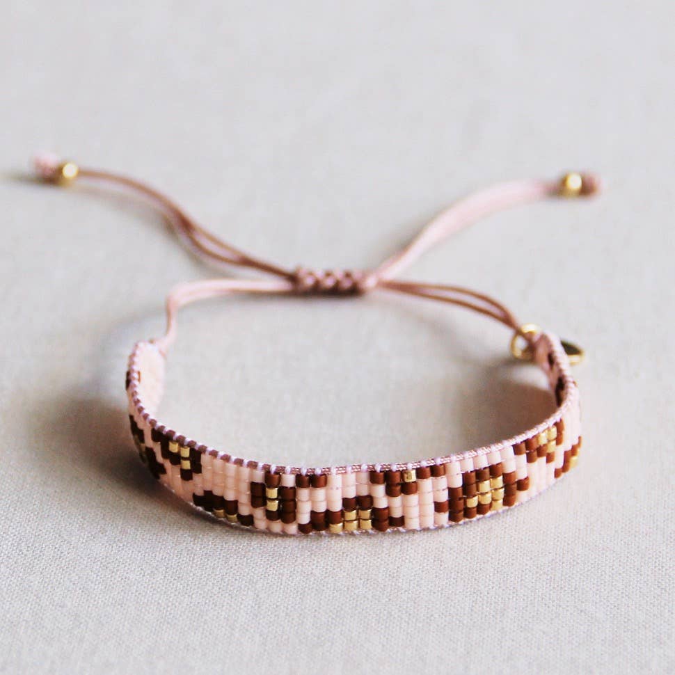 Weefarmband met luipaardprint - cognac/perzik