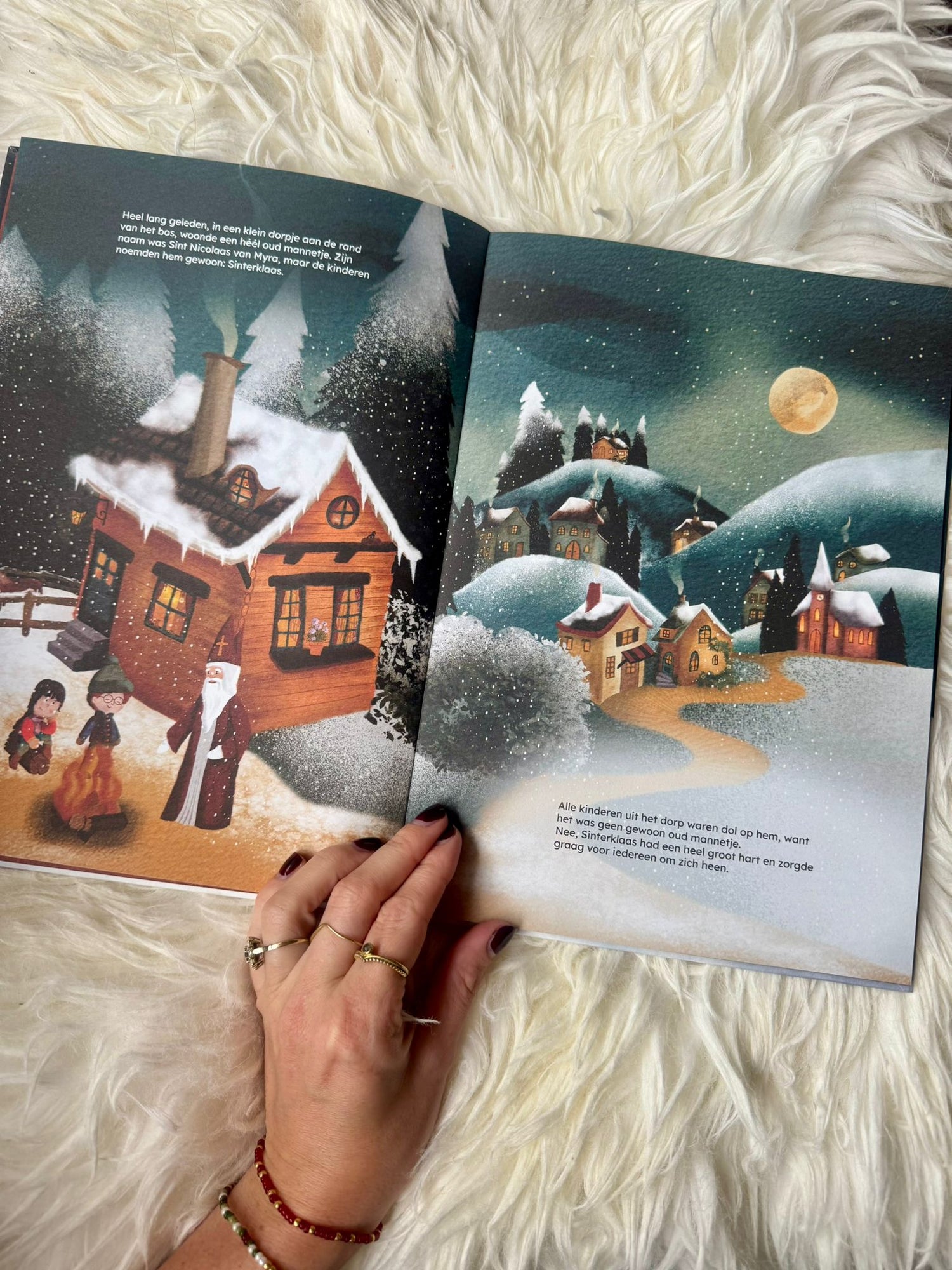 Hoe de Sint, Sinterklaas werd -  Anouk van der lucht