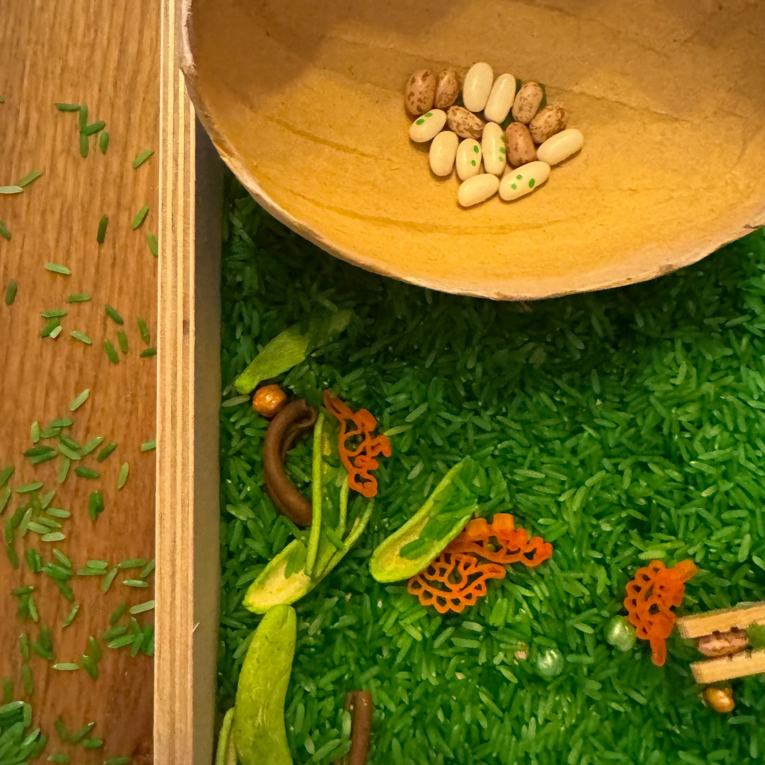 Dino-Ei - Karton - 1 Stück