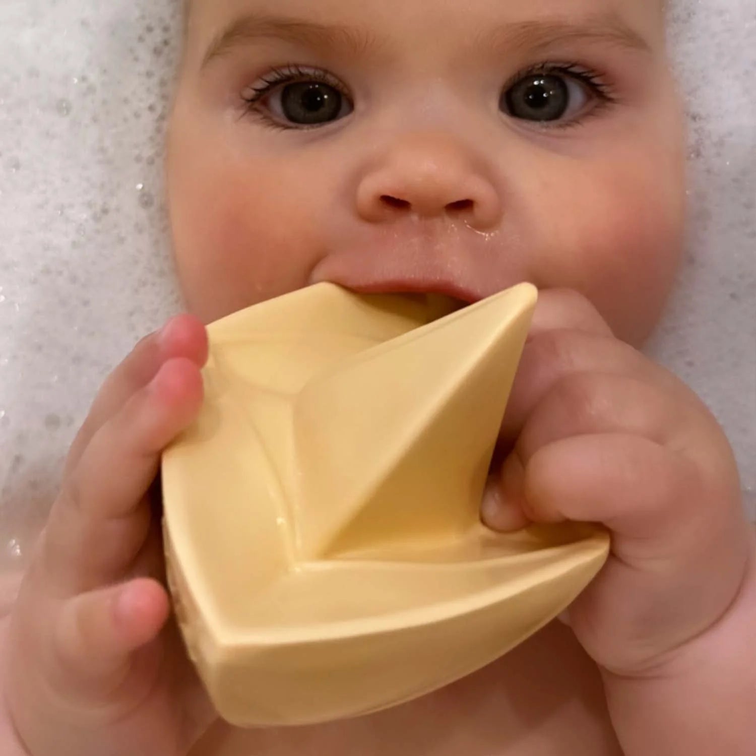 Origami Boat Vanilla bijtring & badspeeltje