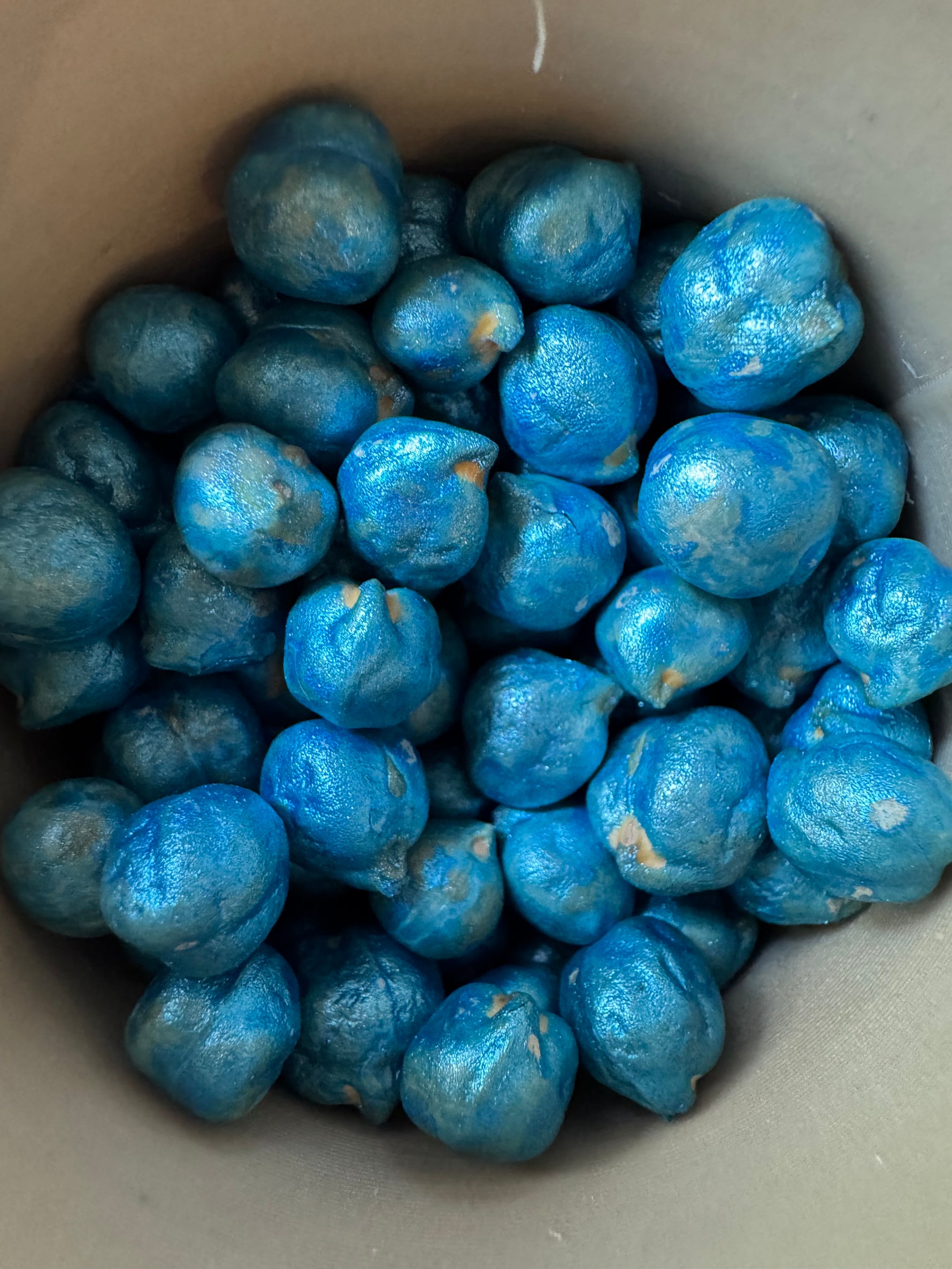 Foto van blauwe kikkererwten