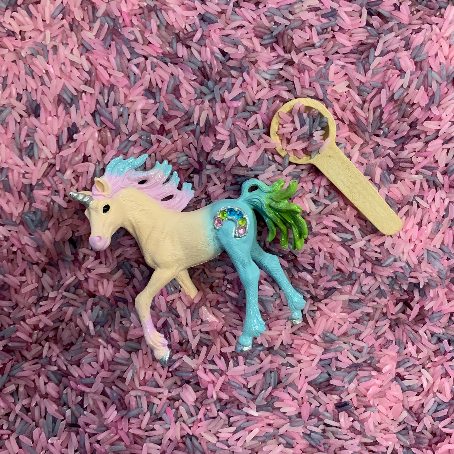 Einhorn-Set + Behälter mit Deckel