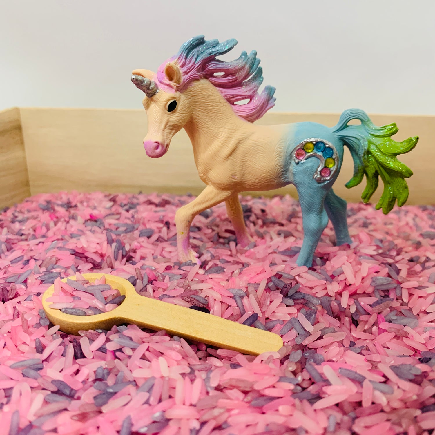 Einhorn-Set + Behälter mit Deckel