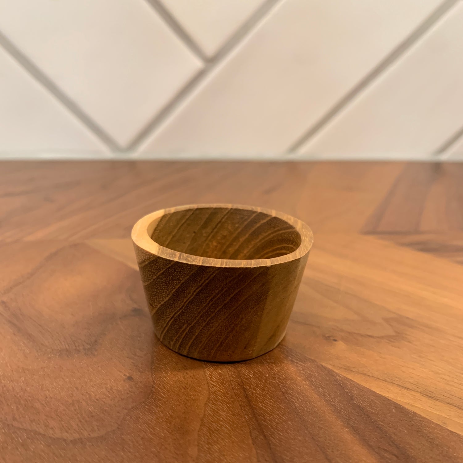 Mini-Schüssel aus Holz